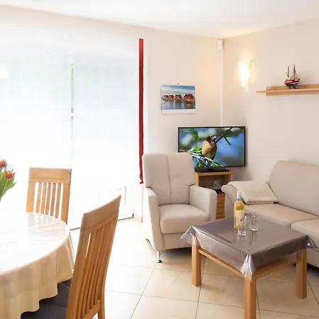 Heide-1 By Interhome Nyaraló